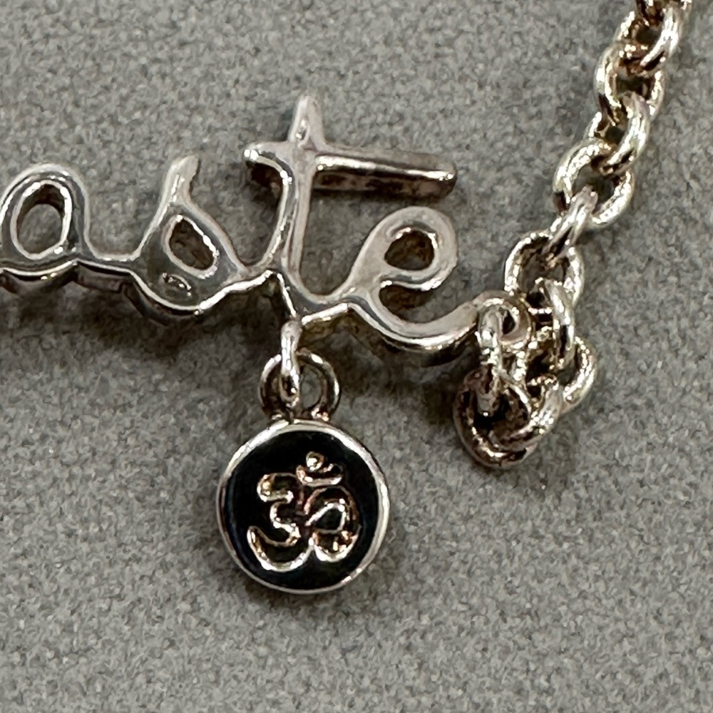 Yoga Namaste in Cursive - Silver Bracelet with Dangling Om - Picture 4 of 7
